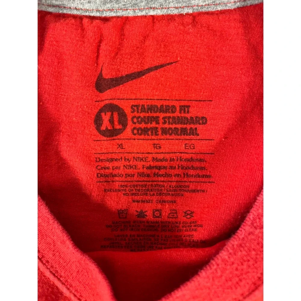 Nike T-Shirt Mens XL Red Boston Red Sox Baseball Graphic Swoosh Short Sleeve